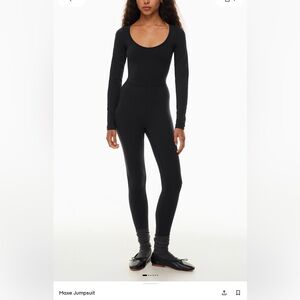 Aritzia Wilfred Free Maxe Black Long-Sleeve Jumpsuit size small
